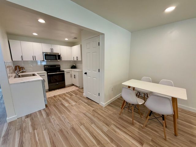 358 E Floyd Baker Boulevard, Gaffney, SC 29340