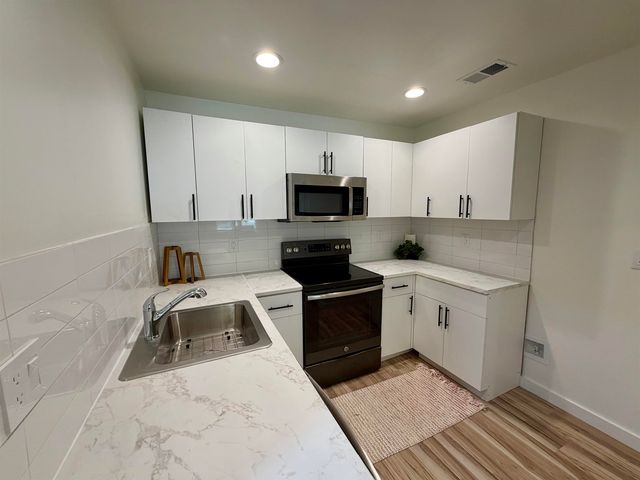 358 E Floyd Baker Boulevard, Gaffney, SC 29340