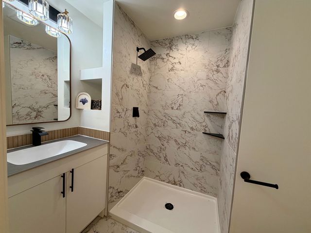 358 E Floyd Baker Boulevard, Gaffney, SC 29340