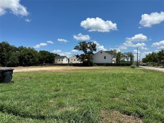2632-2644 S 3rd, Waco, TX 76706