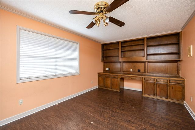 7022 Ashdown Dr, Corpus Christi, TX 78413