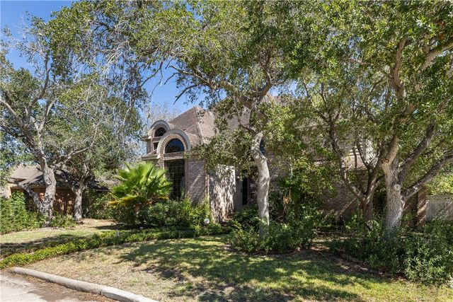 7022 Ashdown Dr, Corpus Christi, TX 78413
