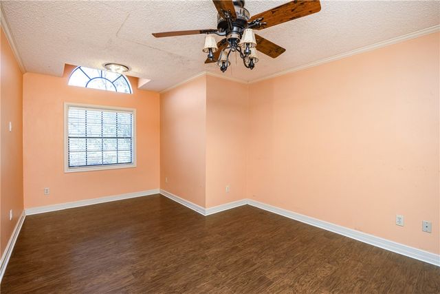 7022 Ashdown Dr, Corpus Christi, TX 78413
