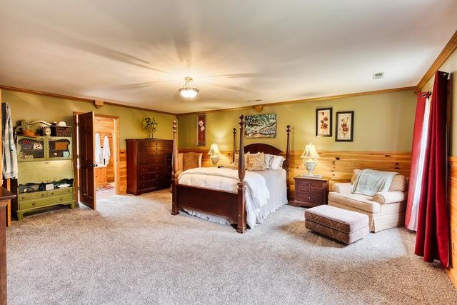 1705 Barberry RD, Floyd, VA 24091