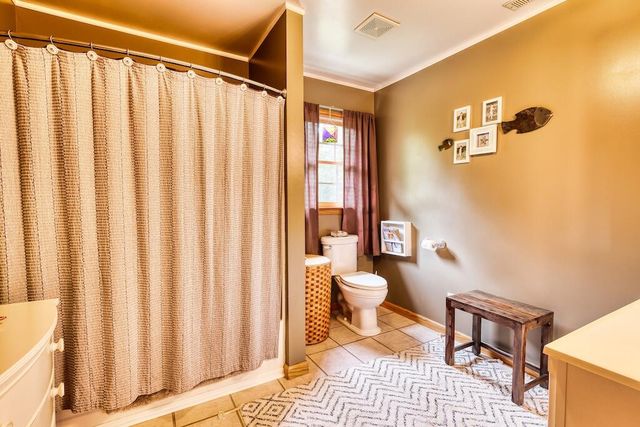 1705 Barberry RD, Floyd, VA 24091