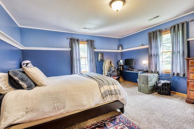 1705 Barberry RD, Floyd, VA 24091