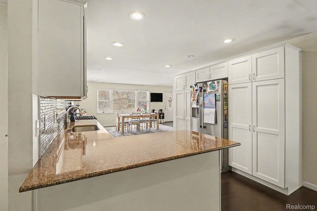 5060 Tahquamenon Trail, Flushing Charter Township, MI 48433