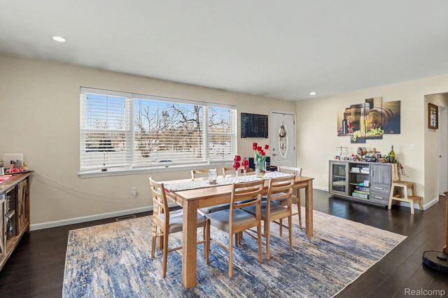 5060 Tahquamenon Trail, Flushing Charter Township, MI 48433