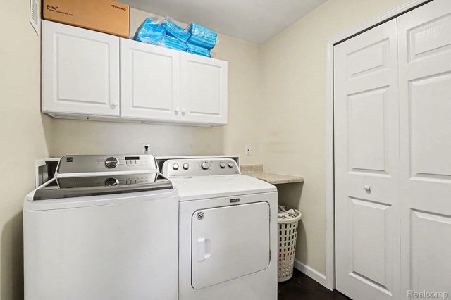 5060 Tahquamenon Trail, Flushing Charter Township, MI 48433