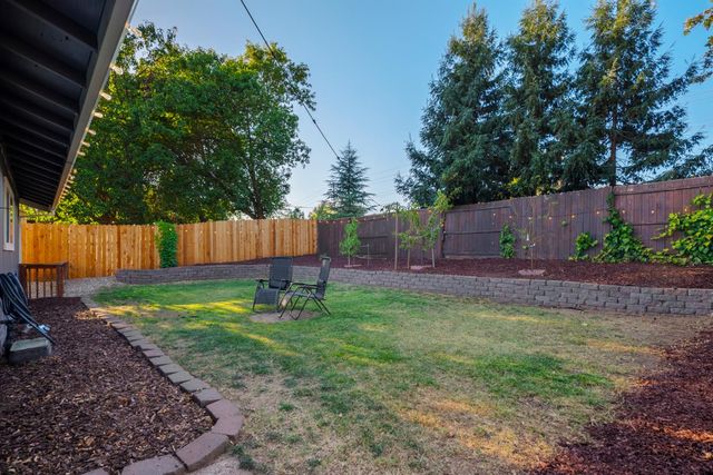 7813 Spring Valley Ave, Citrus Heights, CA 95610