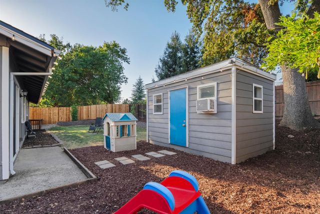 7813 Spring Valley Ave, Citrus Heights, CA 95610