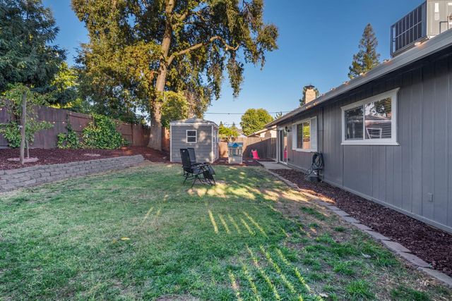 7813 Spring Valley Ave, Citrus Heights, CA 95610