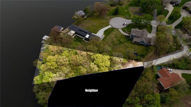 1676 NE Ozark Drive, Lee's Summit, MO 64086