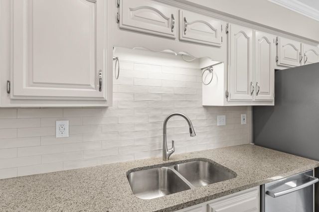 7801 KILLDEER LN, Memphis, TN 38016