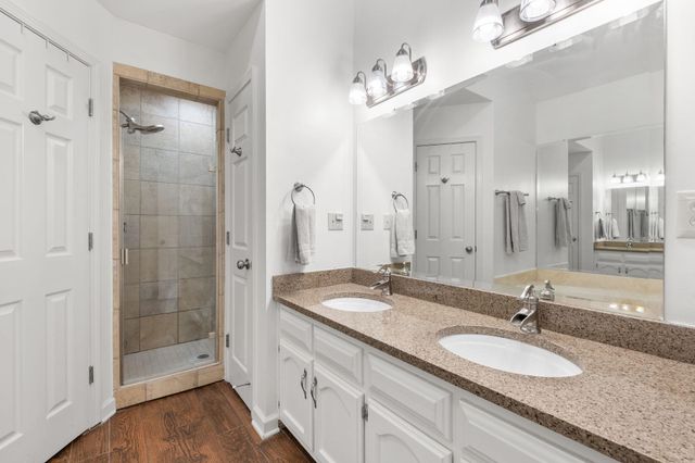 7801 KILLDEER LN, Memphis, TN 38016