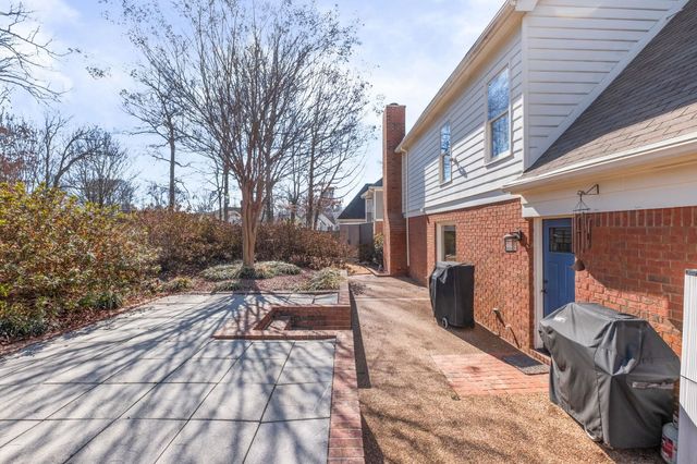 7801 KILLDEER LN, Memphis, TN 38016