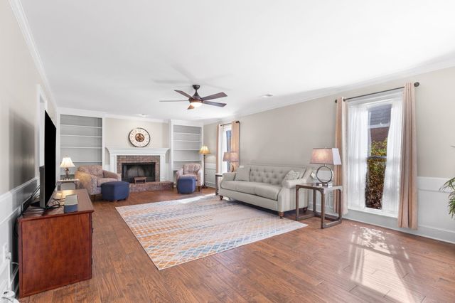 7801 KILLDEER LN, Memphis, TN 38016