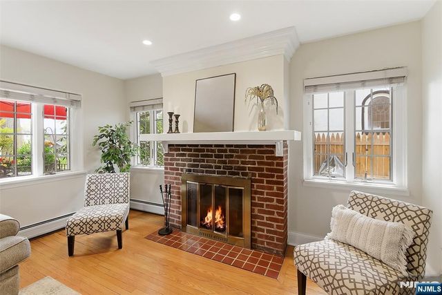 31 Martin Terrace, Hackensack, NJ 07601