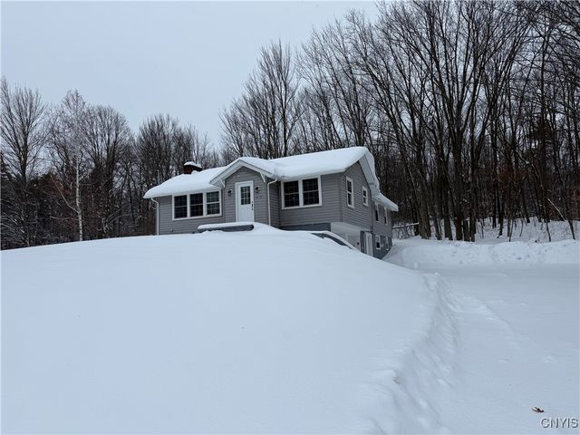 10019 Church Road, Marcy, NY 13502