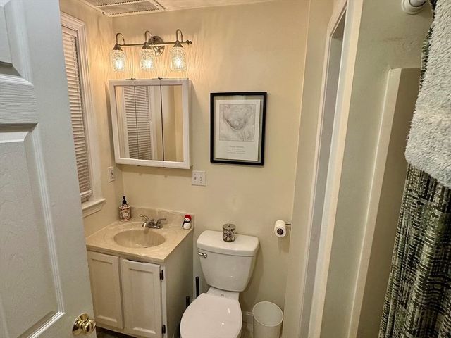 20 Gibbon St 1, Marlborough, MA 01752