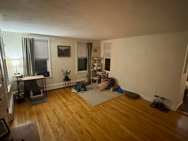 20 Gibbon St 1, Marlborough, MA 01752