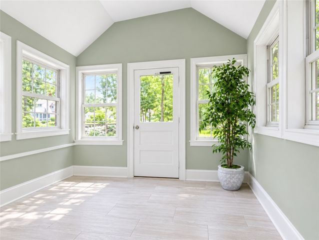 295 Main Street, Cranston, RI 02921