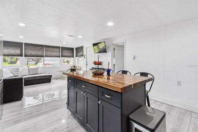 1929 W HIGHLAND STREET, Lakeland, FL 33815