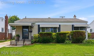 732 Hecht Drive, Madison Heights, MI 48071