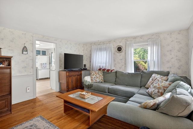 23 Nickerson Rd, Orleans, MA 02653