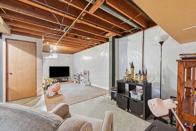 937 N 26TH Street, Council Bluffs, IA 51501