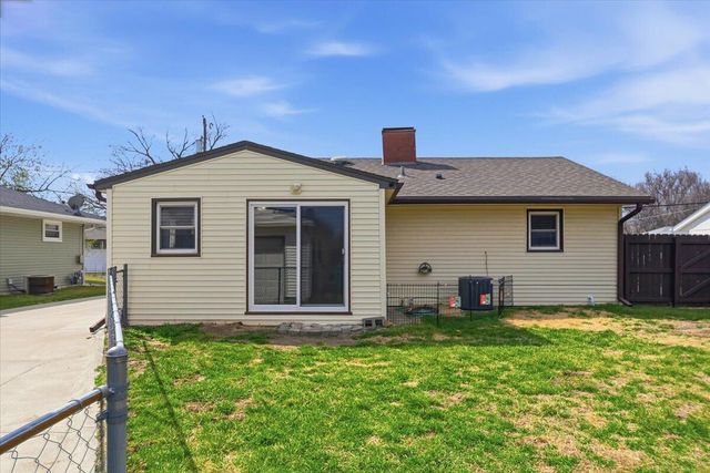 937 N 26TH Street, Council Bluffs, IA 51501