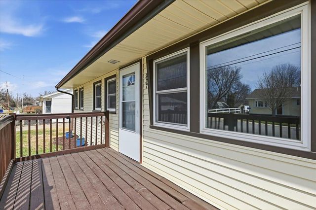 937 N 26TH Street, Council Bluffs, IA 51501