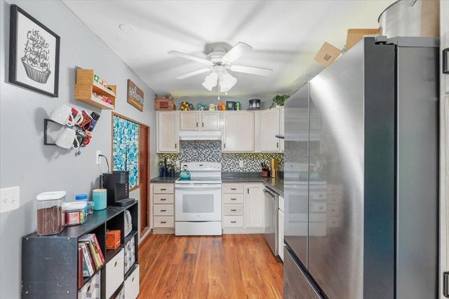 937 N 26TH Street, Council Bluffs, IA 51501