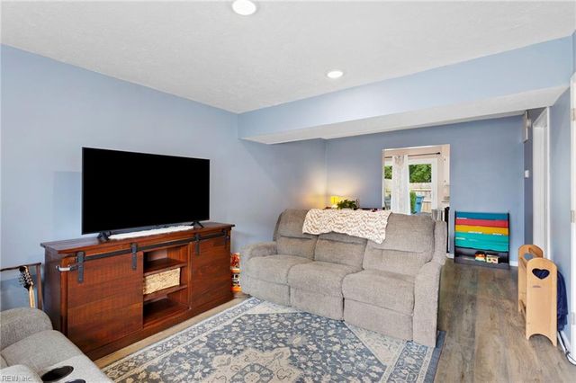 1856 Ferrell DR, Williamsburg, VA 23185
