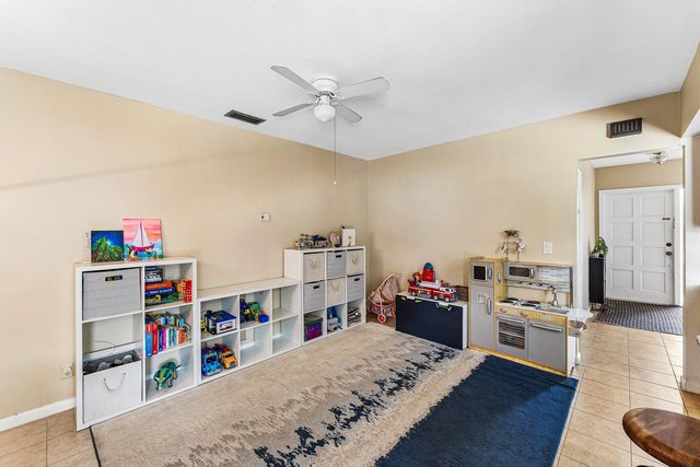 2 Tam O Shanter Lane, Boca Raton, FL 33431