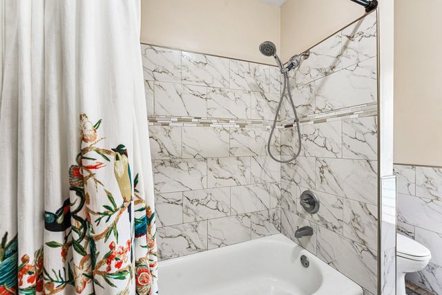 2 Tam O Shanter Lane, Boca Raton, FL 33431