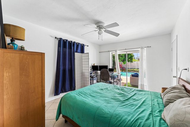 2 Tam O Shanter Lane, Boca Raton, FL 33431