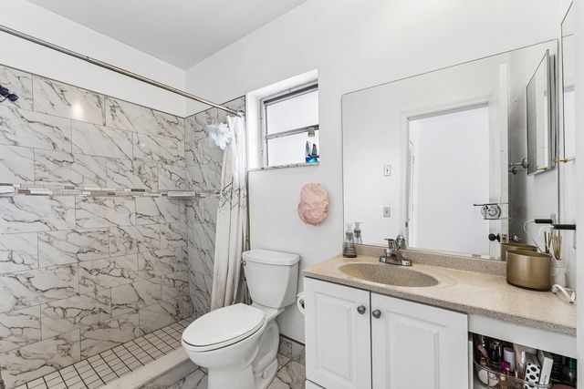 2 Tam O Shanter Lane, Boca Raton, FL 33431
