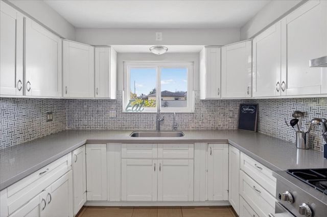 323 San Miguel Avenue, Salinas, CA 93901