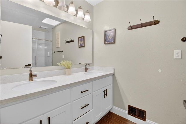 323 San Miguel Avenue, Salinas, CA 93901