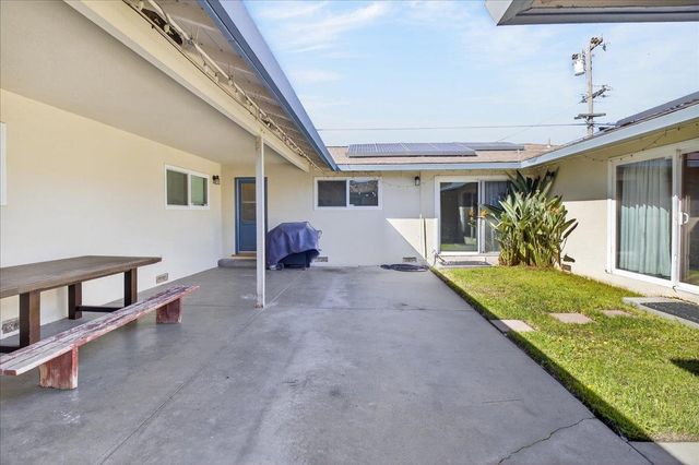 323 San Miguel Avenue, Salinas, CA 93901