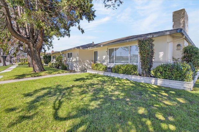 323 San Miguel Avenue, Salinas, CA 93901