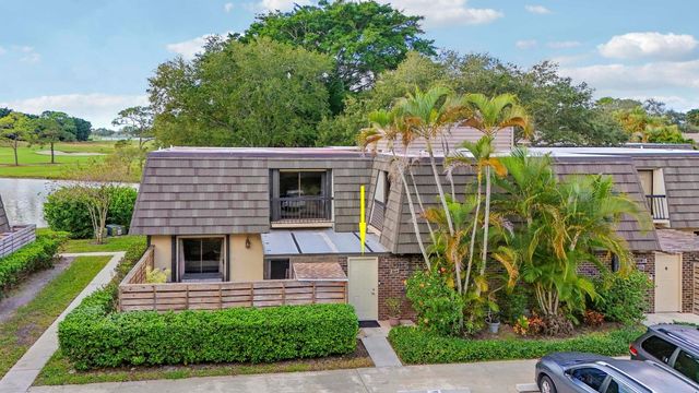 1114 11th Terrace, Palm Beach Gardens, FL 33418