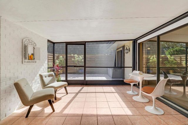 1114 11th Terrace, Palm Beach Gardens, FL 33418