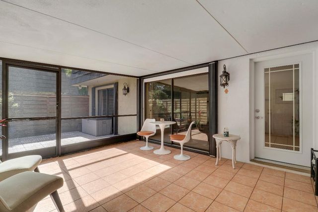 1114 11th Terrace, Palm Beach Gardens, FL 33418