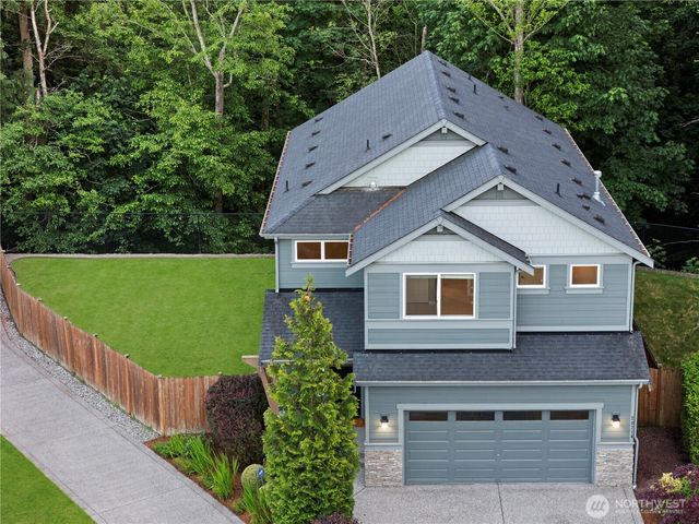 20714 1st Avenue W, Lynnwood, WA 98036