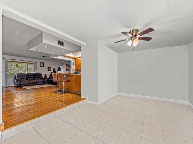 1866 NW 8th Ter, Homestead, FL 33030