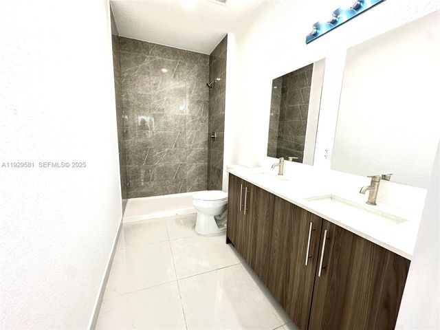 1163 NW 2nd St ., Florida City, FL 33034