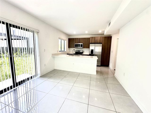 1163 NW 2nd St ., Florida City, FL 33034