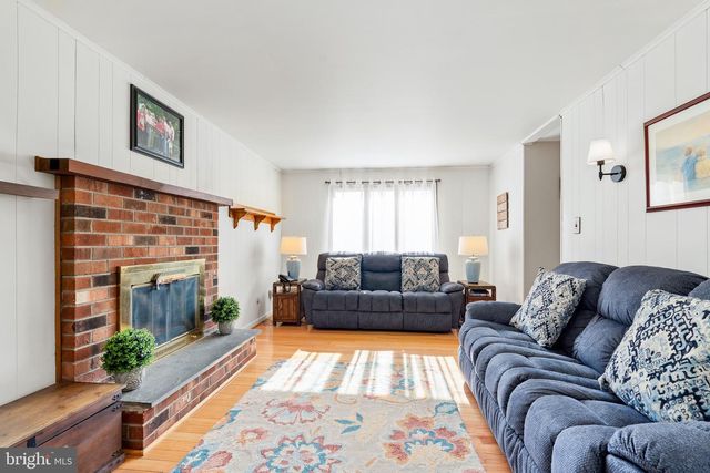 316 MITCHELL DR, Wilmington, DE 19808